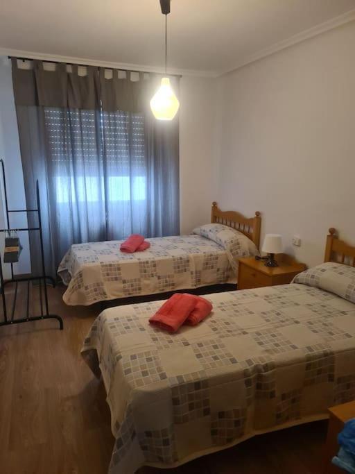 Ferienwohnung Perforaciones Y Rozas Fernandez Suarez Sl León Exterior foto